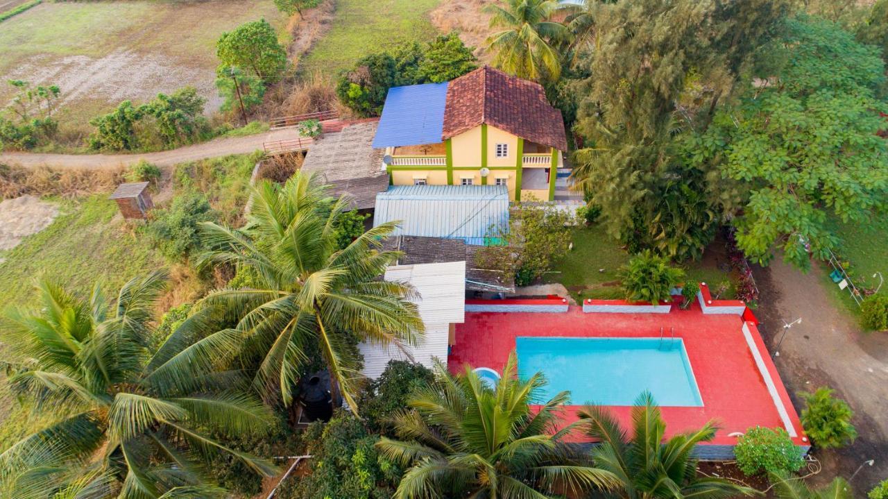 Prajakta Rest House Alibag Exterior photo
