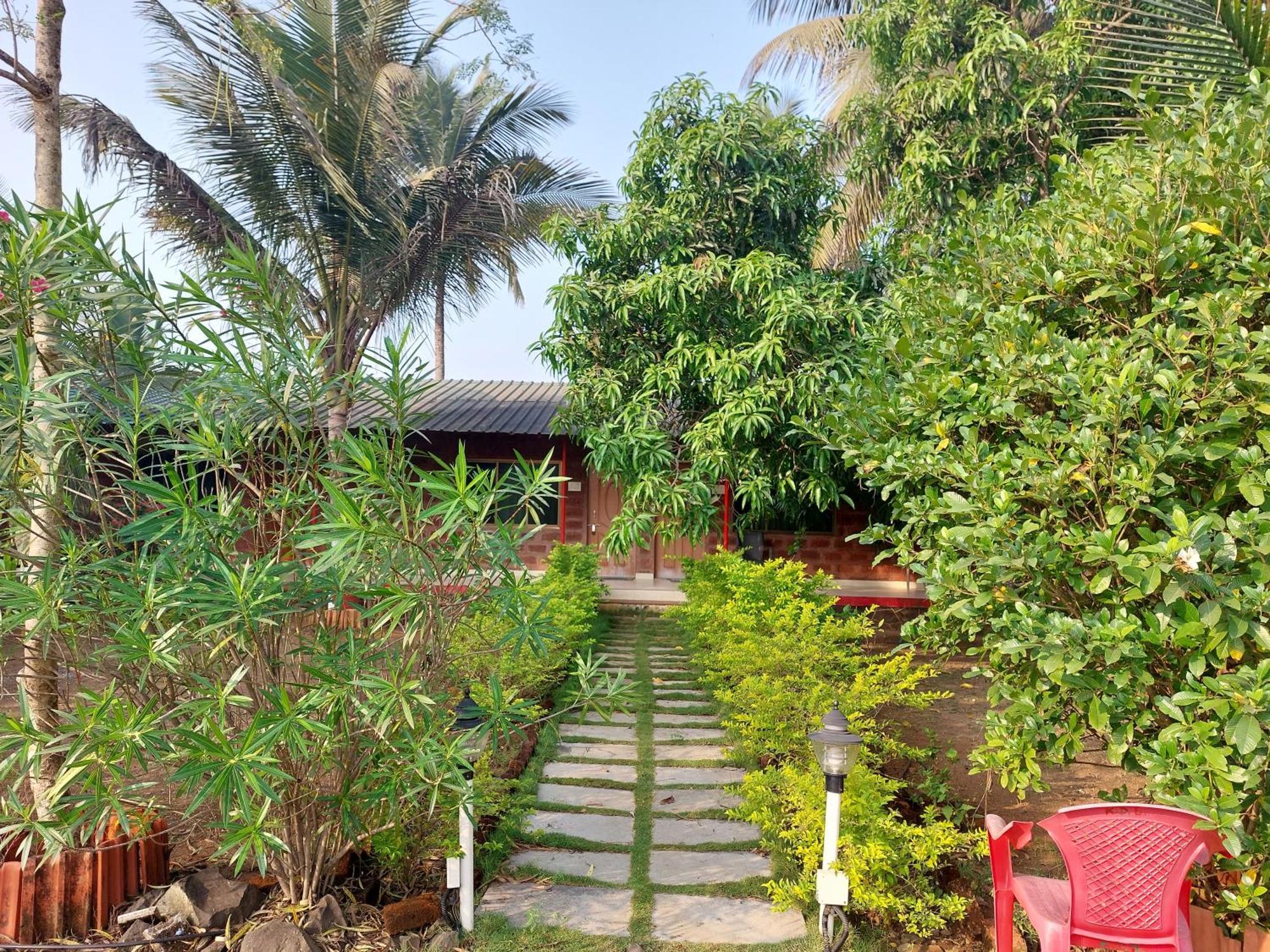 Prajakta Rest House Alibag Room photo